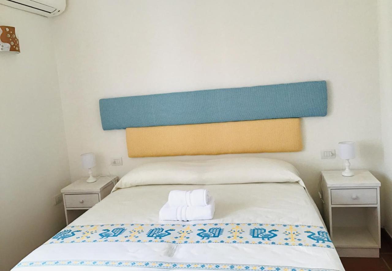 L'Asfodelo Bed and Breakfast La Maddalena  Exteriör bild